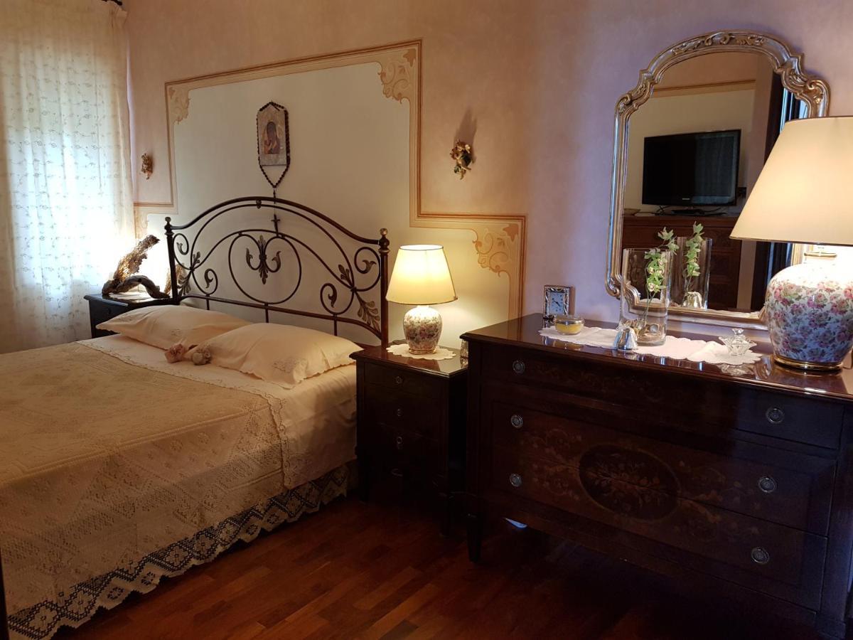 Appartamenti Via Lombardo Giardini-Naxos Buitenkant foto