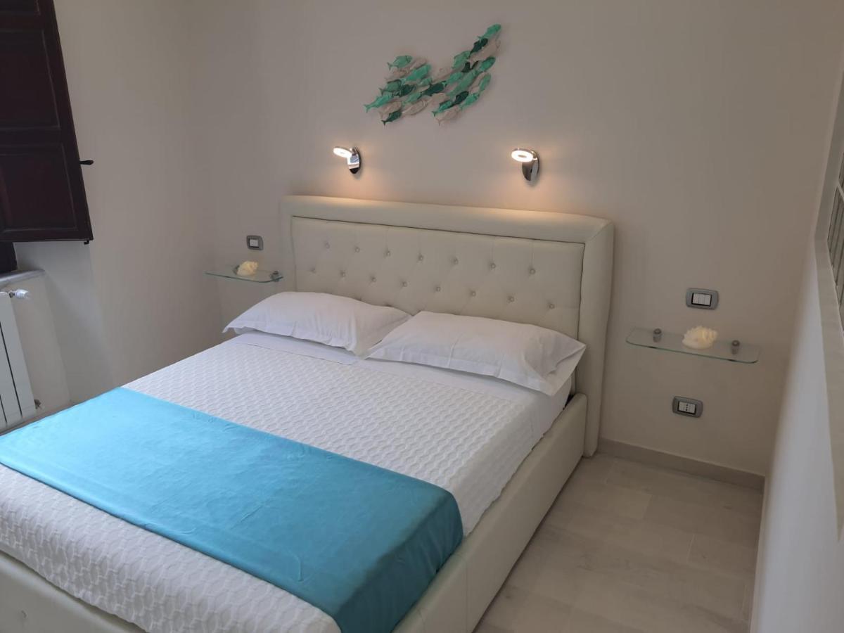 Appartamenti Via Lombardo Giardini-Naxos Buitenkant foto