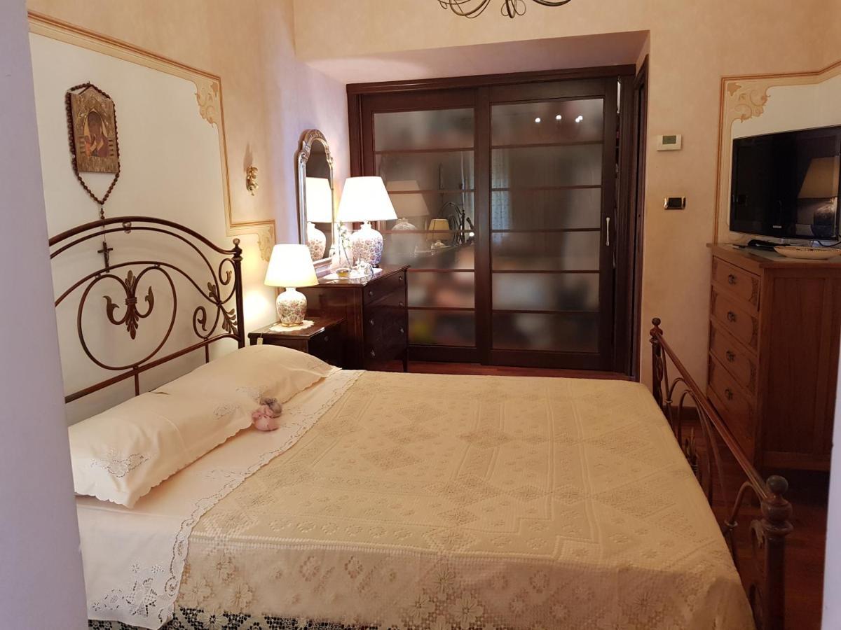 Appartamenti Via Lombardo Giardini-Naxos Buitenkant foto