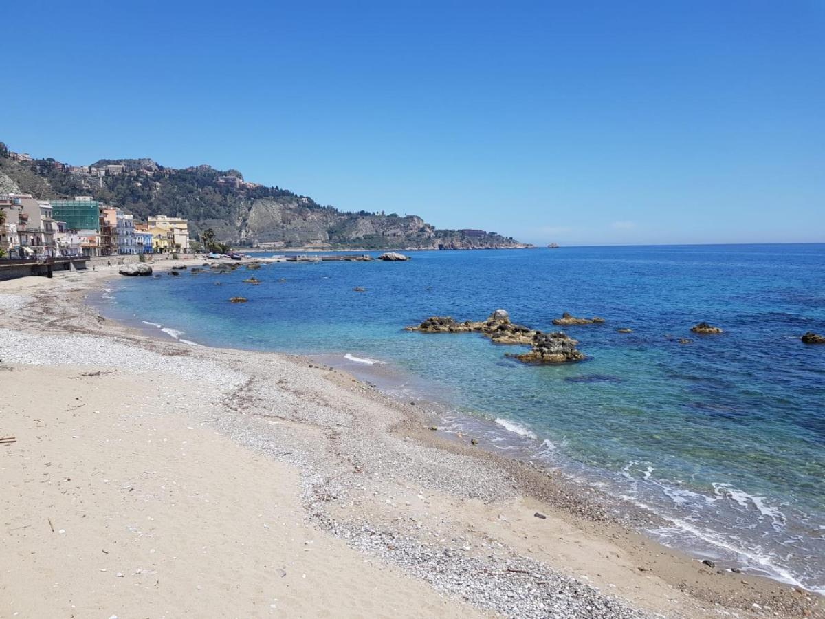 Appartamenti Via Lombardo Giardini-Naxos Buitenkant foto